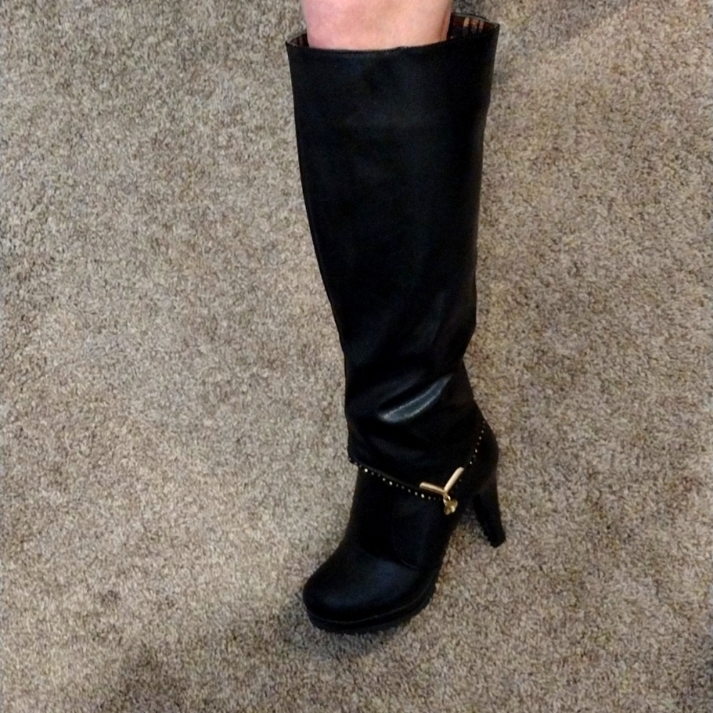 Women's boots